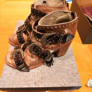 Freebird Violet Heels